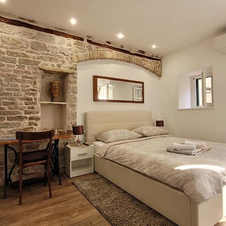 Sebenico Luxury Rooms Sibenik Exterior photo